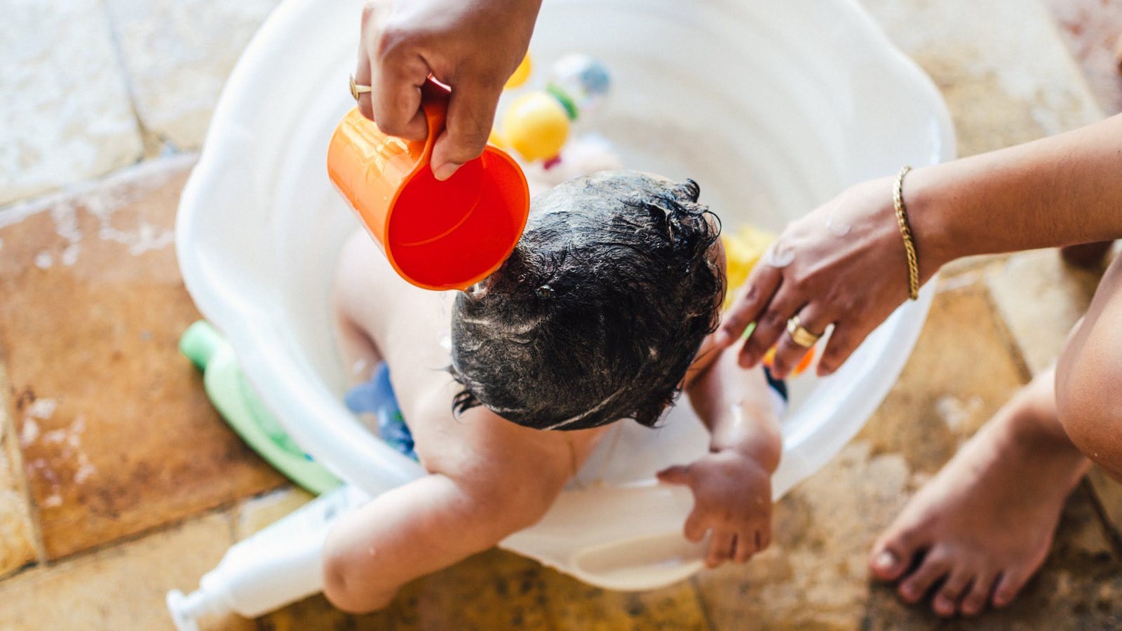 Gentle baby care bath formulation